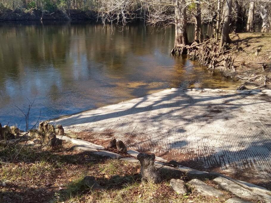 Huck'S Hideaway Near The Santa Fe River Fort White Esterno foto
